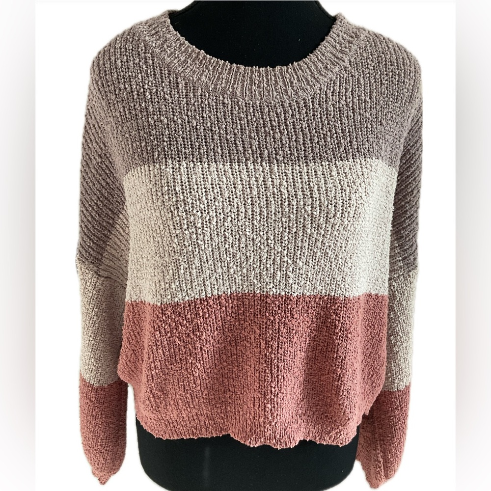 By Debut, Dreamers  Cropped Colorblock Crew Neck Fuzzy Sweater